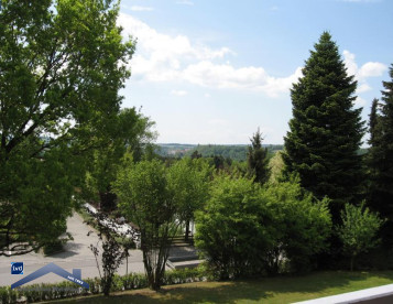 Helle, geräumige 2-Zimmer Wohnung in Passau Grubweg mit EBK, Balkon und tollem Fernblick!