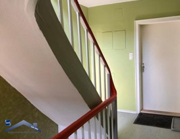 Direkt im Zentrum von Passau! 2-Zimmer Dachgeschoßwohnung mit viel Charme und EBK