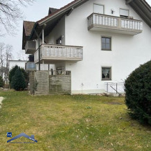 Aidenbach sehr schöne 2-Zimmer-ETW in gepflegter Parkanlage mit Balkon und Stellplatz