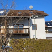 Tiefenbach Stadthaus/DHH mit 6 Zimmer, 3 Bädern, Balkon, Terrasse und Garage