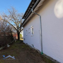 Rückansicht Haus Teil Garten