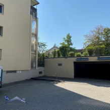 Zufahrt Garage